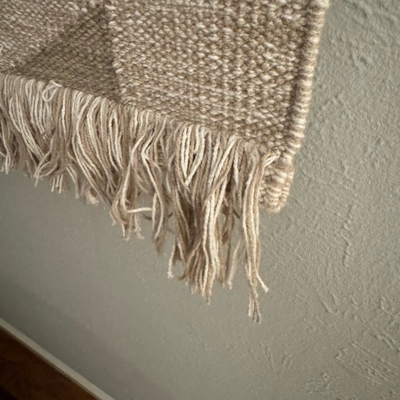 Geometric Wall Tapestry - Picture 4 of 5